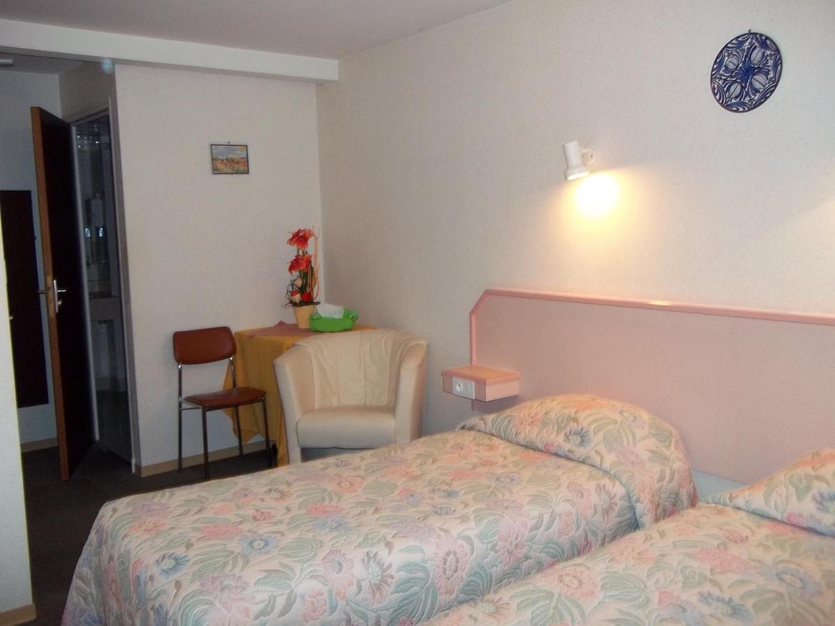 Hotel L'Etoile D'Or Bourbonne-les-Bains Zewnętrze zdjęcie